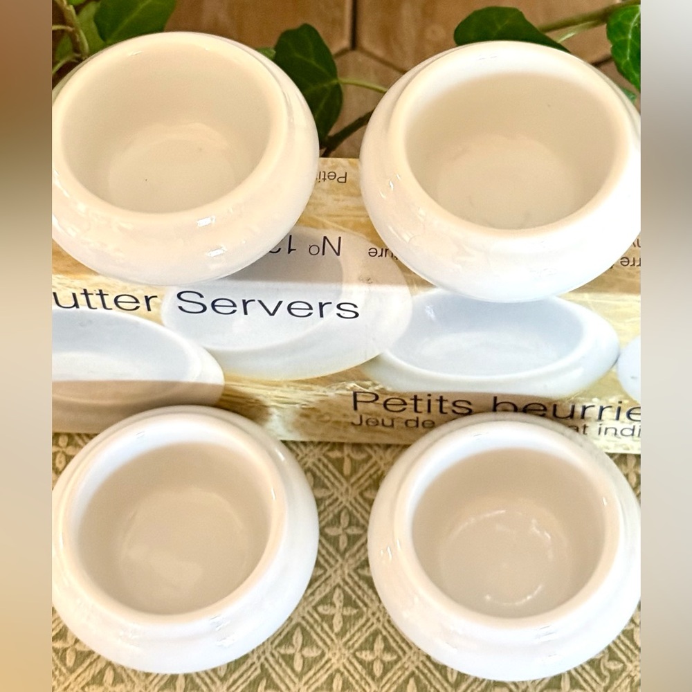 Vintage White Ironstone Individual Butter Servers, Chunky,Butter Pat,SET/4 - Picture 6 of 9